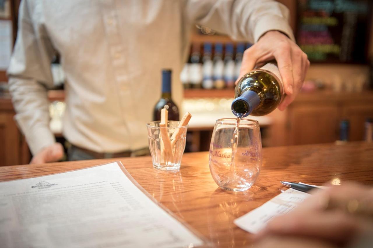 ホーマー Bear Creek Winery And Lodging Bed & Breakfast エクステリア 写真