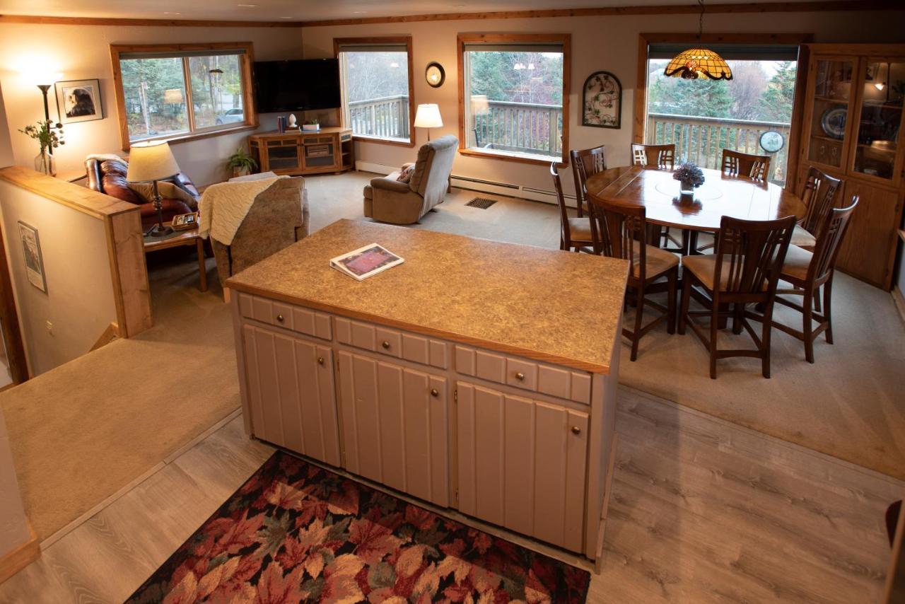 ホーマー Bear Creek Winery And Lodging Bed & Breakfast エクステリア 写真